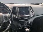 2020 Cherokee Thumbnail 9