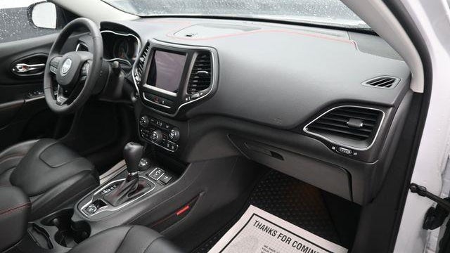 2022 Jeep Cherokee Trailhawk
