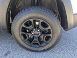 2019 Cherokee Thumbnail 15