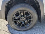 2019 Cherokee Thumbnail 17