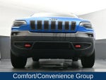 2019 Cherokee Thumbnail 22
