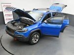 2019 Cherokee Thumbnail 30