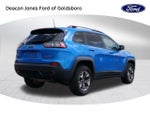 2019 Cherokee Thumbnail 3