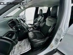 2019 Cherokee Thumbnail 28