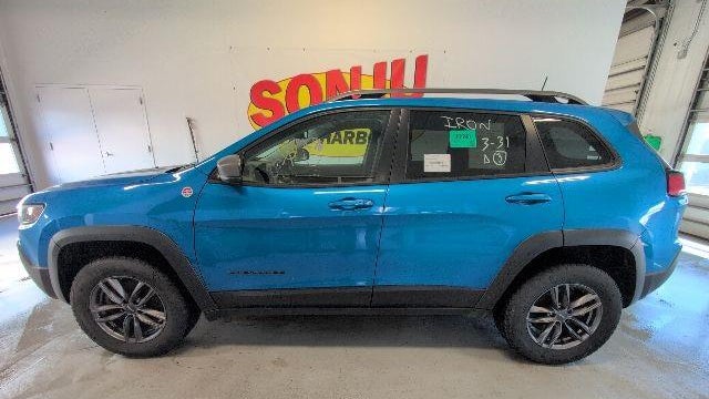 2021 Jeep Cherokee Trailhawk