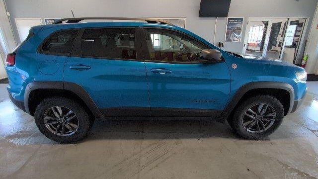 2021 Jeep Cherokee Trailhawk