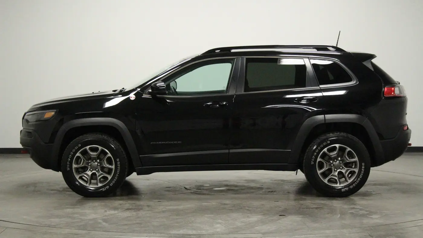 2022 Jeep Cherokee Trailhawk
