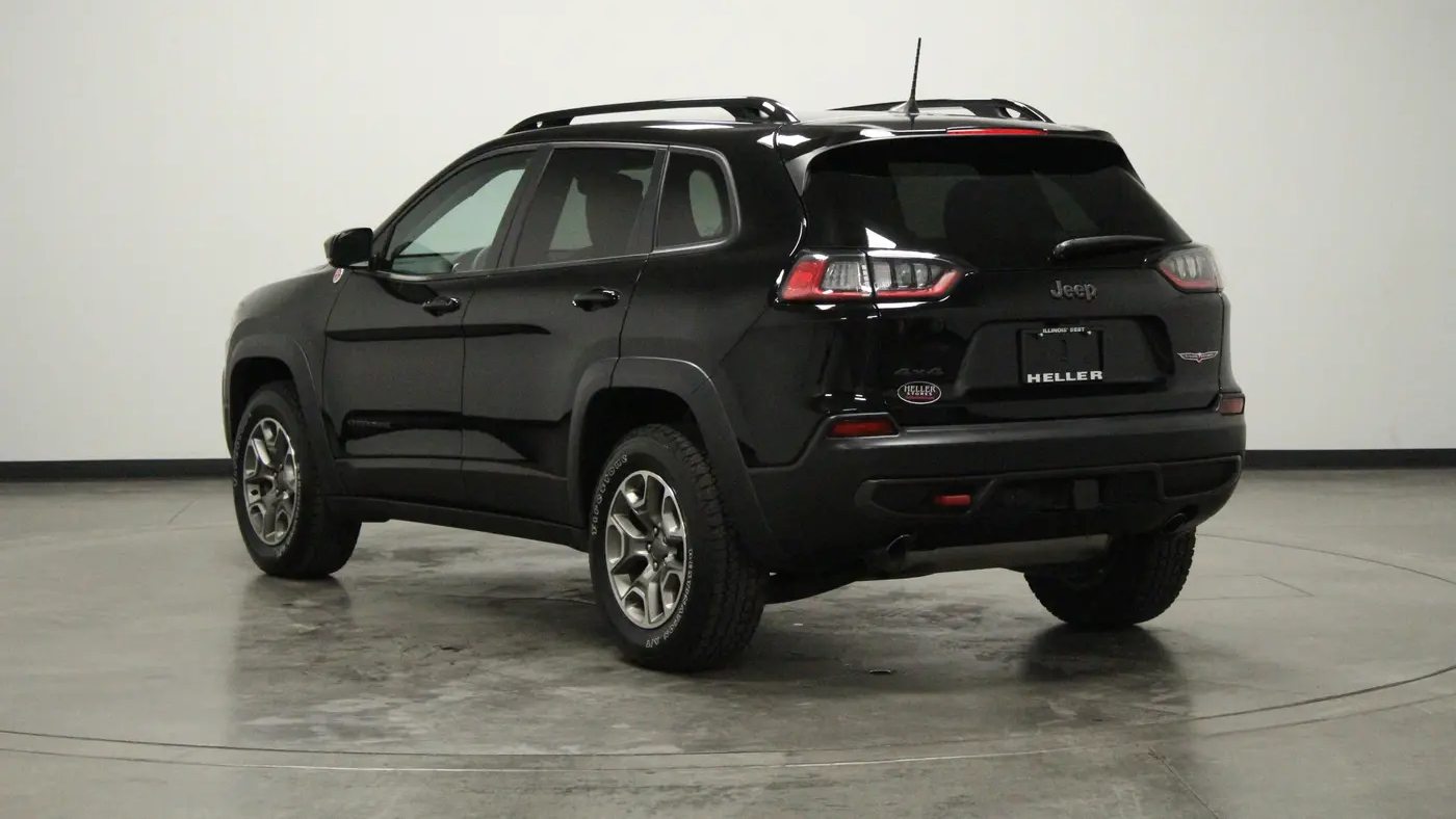 2022 Jeep Cherokee Trailhawk