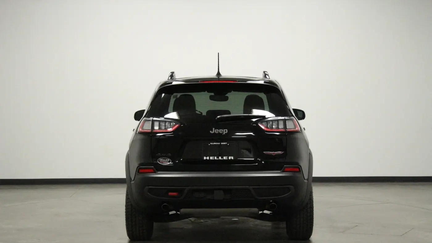 2022 Jeep Cherokee Trailhawk