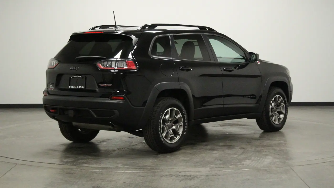 2022 Jeep Cherokee Trailhawk