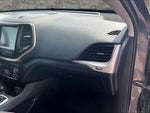 2014 Cherokee Thumbnail 25