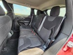 2015 Cherokee Thumbnail 10