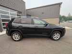 2016 Cherokee Thumbnail 4