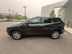 2016 Cherokee Thumbnail 8