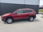 2016 Cherokee Thumbnail 3