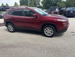 2016 Cherokee Thumbnail 18