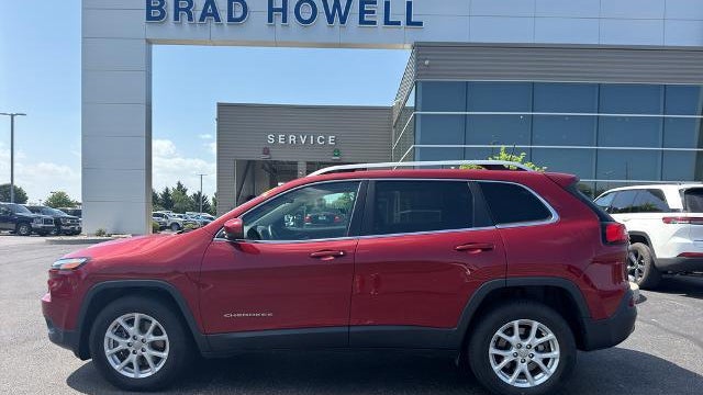 Preowned 2017 Jeep Cherokee Latitude for Sale
