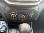 2018 Cherokee Thumbnail 29