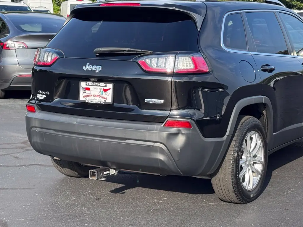2019 Jeep Cherokee - $11,898