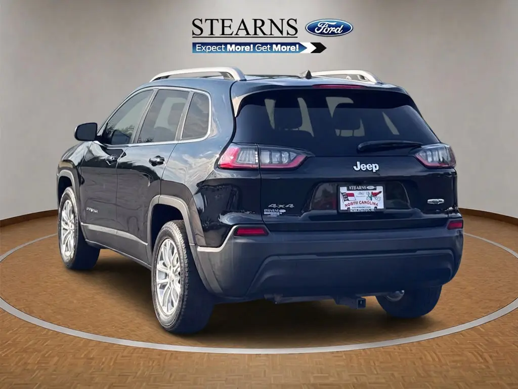 2019 Jeep Cherokee - $11,898