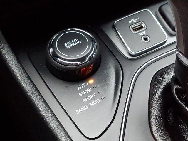 2020 Jeep Cherokee - $18,900