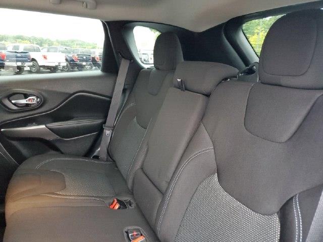 2020 Jeep Cherokee - $18,900