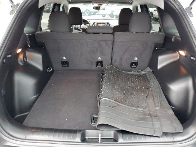2020 Jeep Cherokee - $18,900