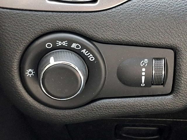 2021 Jeep Cherokee - $17,988