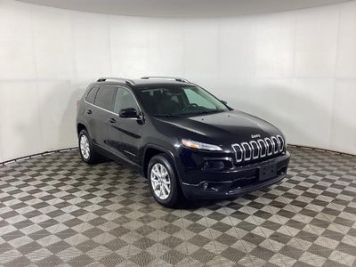 Photo of a 2017 Jeep Cherokee 4X4 Latitude 4DR SUV for sale