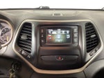 2017 Cherokee Thumbnail 28