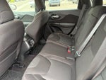 2017 Cherokee Thumbnail 17