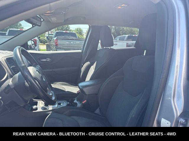 2015 Jeep Cherokee Latitude — photo 1 of 24