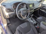 2015 Cherokee Thumbnail 10