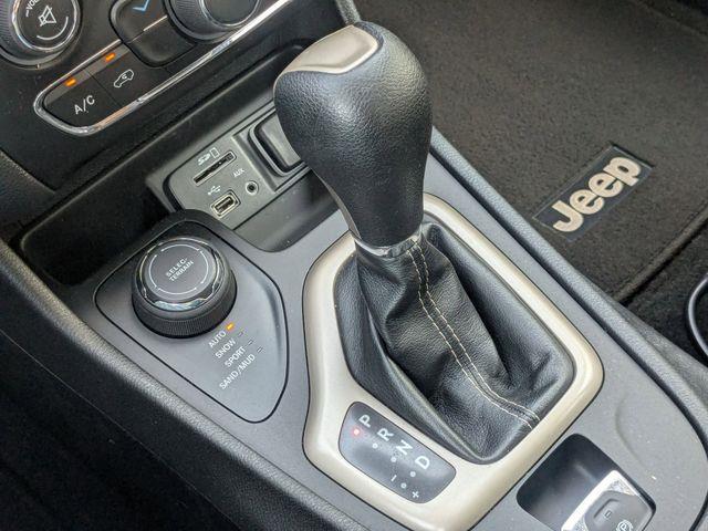 2015 Jeep Cherokee - $9,487