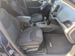 2015 Cherokee Thumbnail 20