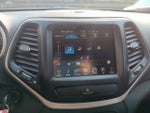 2016 Cherokee Thumbnail 22