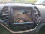 2016 Cherokee Thumbnail 33