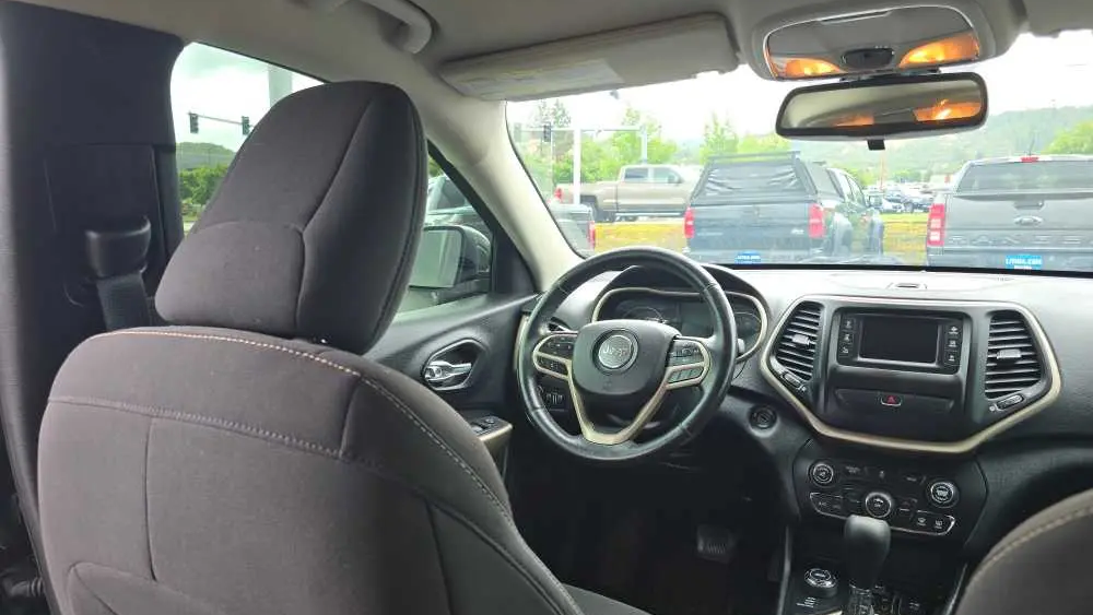 2017 Jeep Cherokee Latitude