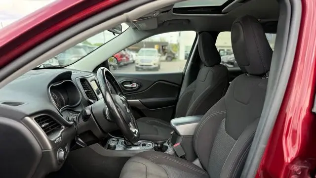 2020 Jeep Cherokee Latitude
