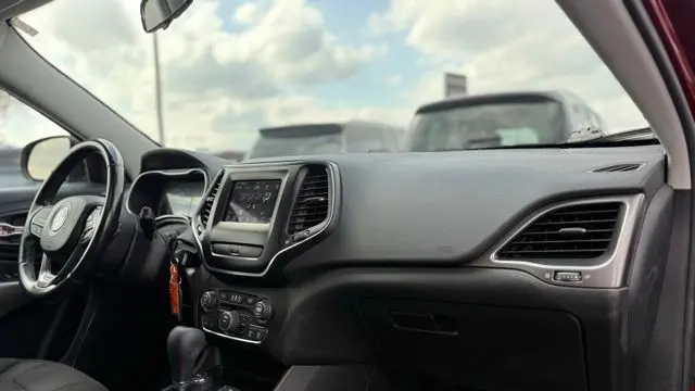 2020 Jeep Cherokee Latitude