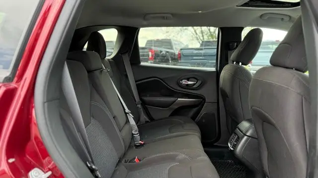 2020 Jeep Cherokee Latitude