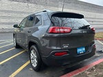2016 Cherokee Thumbnail 3