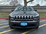 2016 Cherokee Thumbnail 6