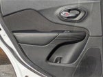 2017 Cherokee Thumbnail 28