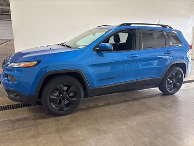 Photo of a 2018 Jeep Cherokee 4X4 Latitude 4DR SUV for sale
