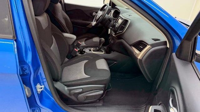 2018 Jeep Cherokee Tech Connect