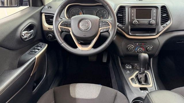 2018 Jeep Cherokee Tech Connect