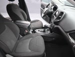 2019 Cherokee Thumbnail 25