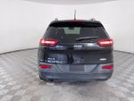 2014 Cherokee Thumbnail 6