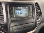 2014 Cherokee Thumbnail 19